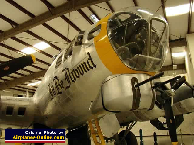 Boeing B-17G Flying Fortress "I'll Be Around" at the 390th Memorial Museum, Tucson