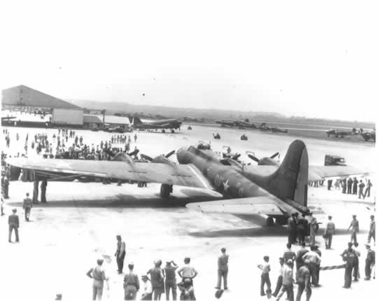 B-17 "Memphis Belle" during war bonds tour