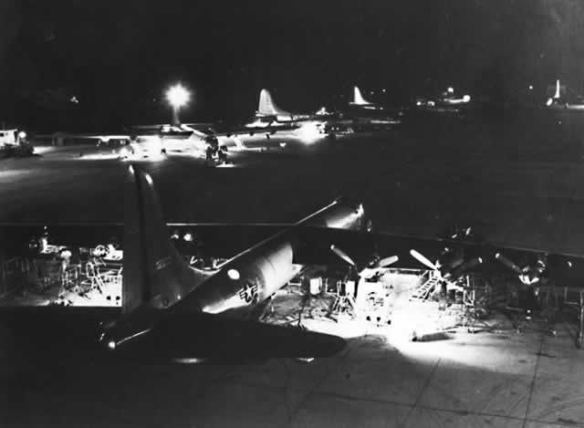 Night maintenance on B-36 Peacemakers at Carswell Air Force Base