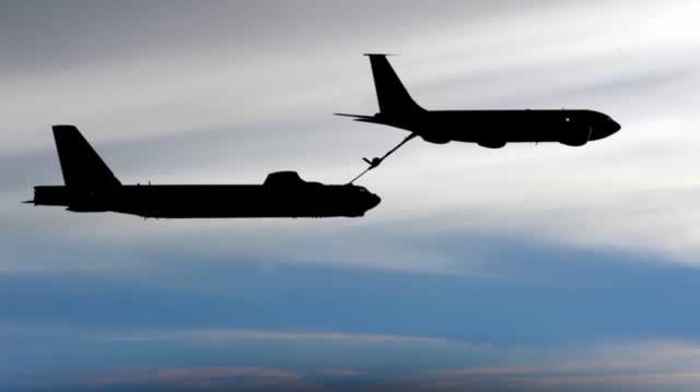Boeing B-52 in-air refueling by a KC-135 Stratotanker 