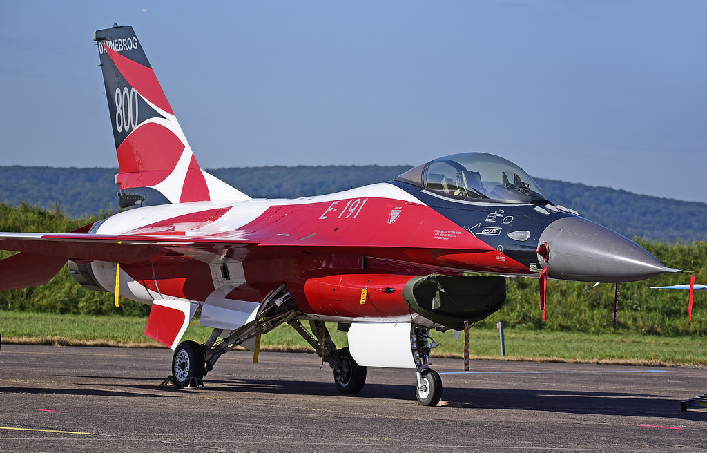 F-16 of the Royal Danish Air Force (RDAF), E-191, celebrating 800 years of the Danish flag ... Dannebrog