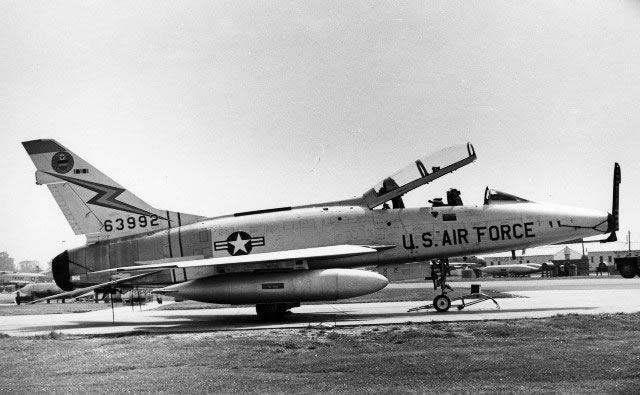 U.S. Air Force F-100 Super Sabre 63992