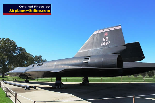 Tail section of SR-71A Blackbird, S/N 61-7967, Tail Code BB, at the Global Power Museum