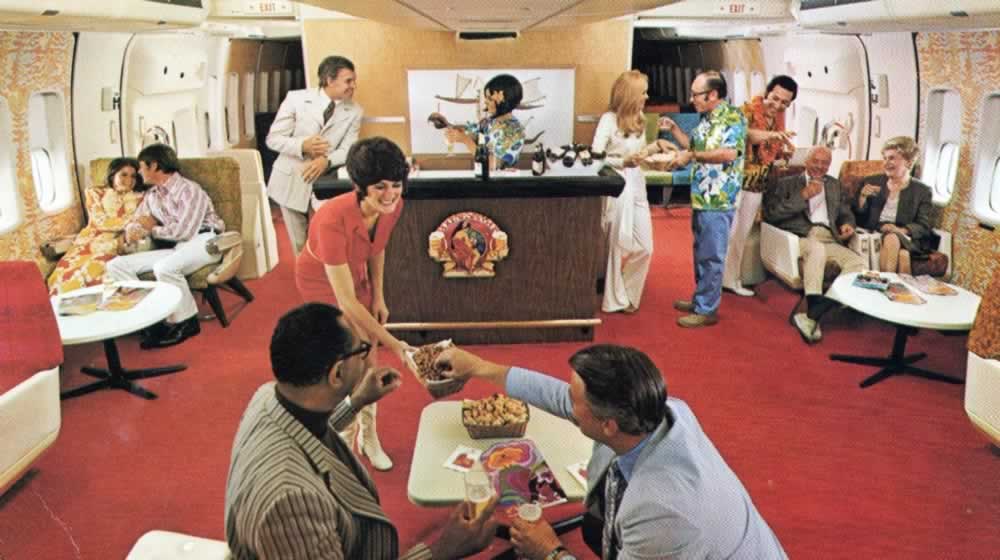 The Polynesian Pub aboard a Continental Airlines 747