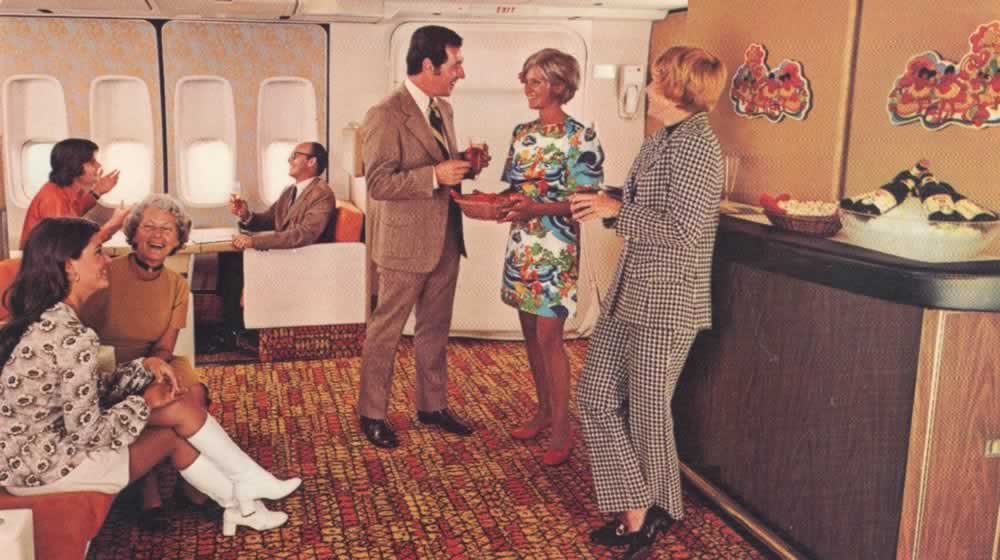 The Ponape Lounge aboard a Continental Airlines 747
