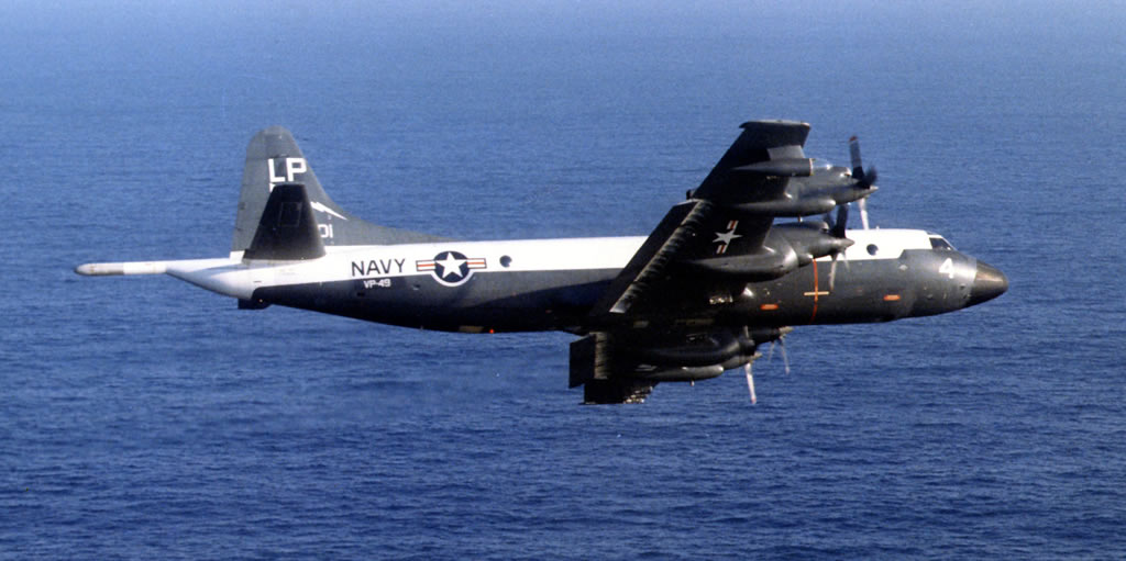 U.S. Navy P-3A in early color scheme